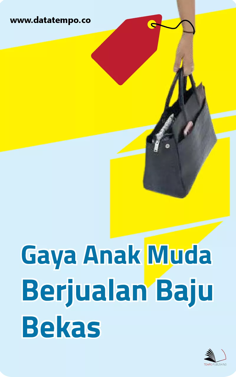 Gaya anak muda berjualan baju bekas